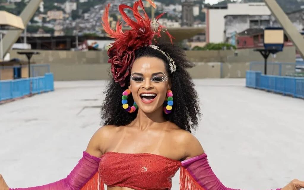 Baiana Anny Alves continua na Porto da Pedra em 2022