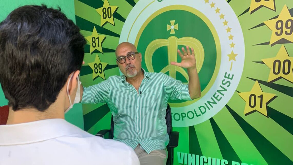 IMPERATRIZ LEOPOLDINENSE LANÇA DOCUMENTÁRIO SOBRE ARLINDO RODRIGUES HOMENAGEADO DA ESCOLA NO CARNAVAL DE 2022