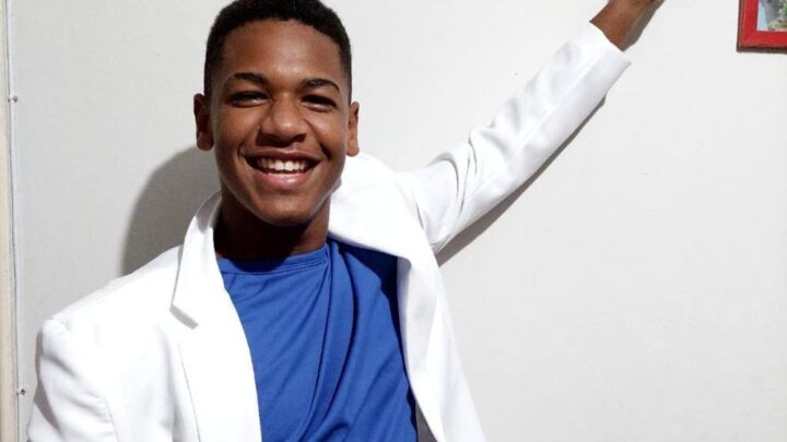 Iago Dioniso é o novo segundo Mestre-sala da Acadêmicos da Rocinha