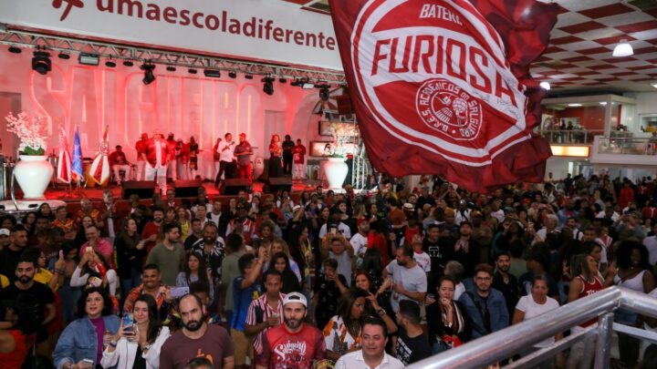 Fim de semana na quadra do Salgueiro será de ação social, ensaio show e feijoada