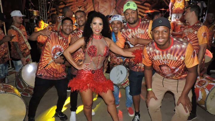 Leão de Nova Iguaçu apresenta sambas concorrentes no domingo