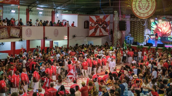 Unidos de Padre Miguel realiza feijoada com apresentação dos sambas concorrentes no próximo sábado