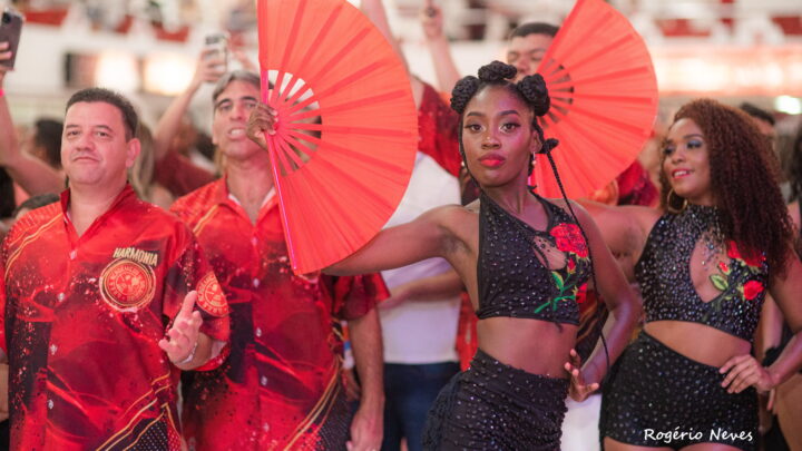 Feriado com show na sexta e sambão no sábado agitam a quadra do Salgueiro