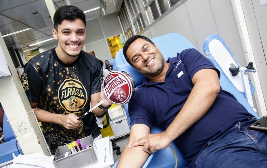 Campanha de doação de sangue movimenta na manhã de sábado na quadra do Salgueiro