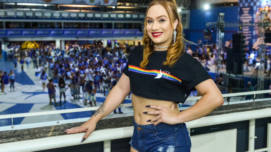 Beija-Flor escolhe representante para concurso da Corte LGBTQIAPN+ do Carnaval de 2024