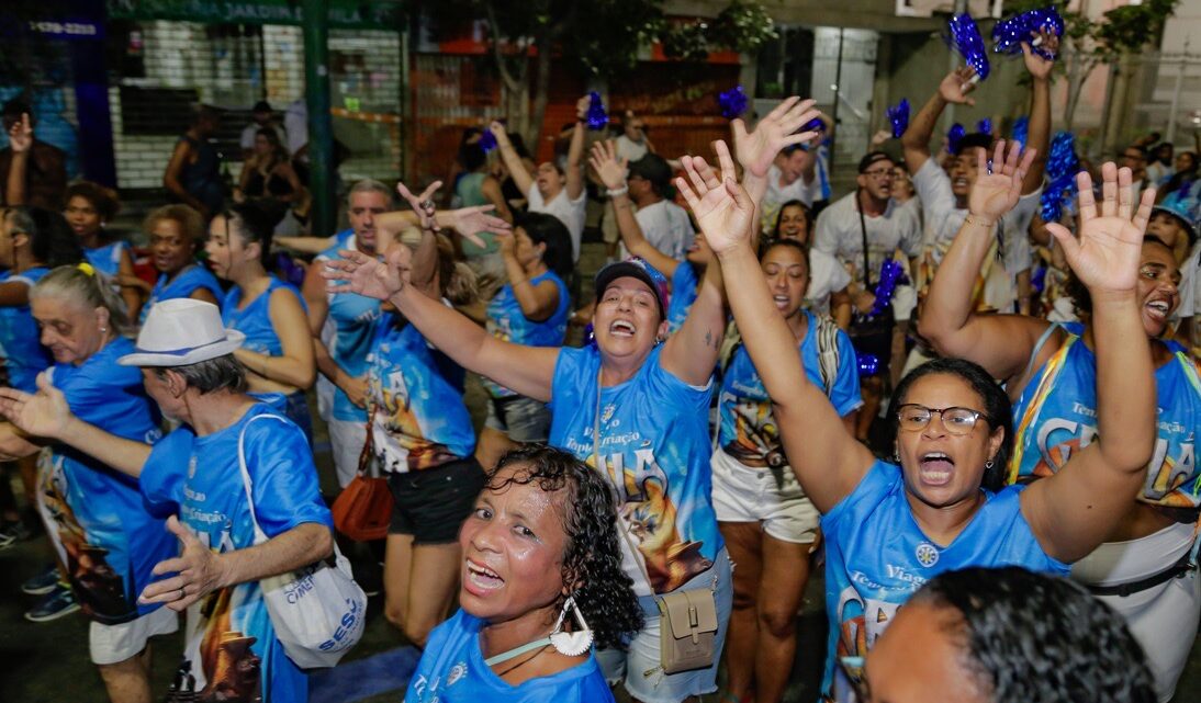 Unidos de Vila Isabel adia ensaio de rua desta quarta-feira