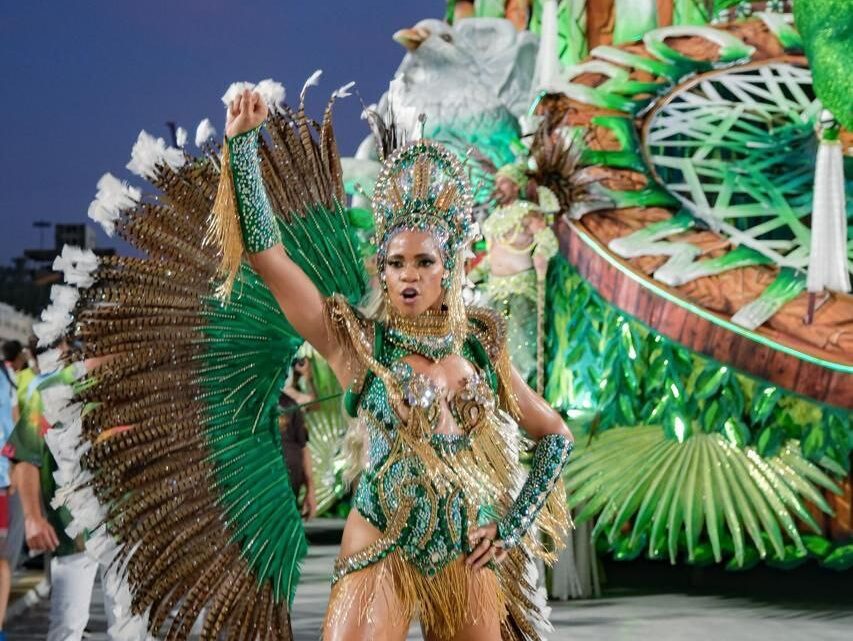 União do Parque Acari Anuncia Iman Shervington Como Musa para o Carnaval 2025