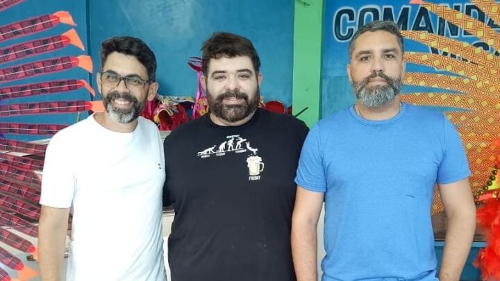 Em Cima da Hora Realiza Desfile de Protótipos para Diretoria e Segmentos