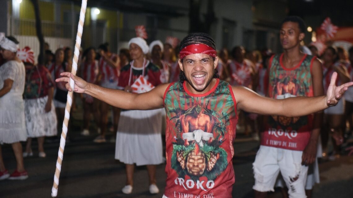 Unidos de Padre Miguel realiza primeiro ensaio geral nesta terça-feira