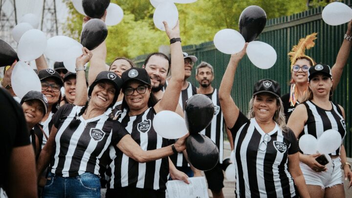 Botafogo Samba Clube abre temporada de ensaios de rua para o carnaval de 2025 nesta sexta