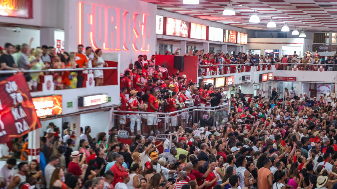 Noite dos Intérpretes agita o Pré-Réveillon do Salgueiro neste sábado