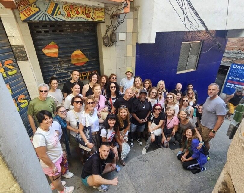 Mocidade Unida do Santa Marta promove domingo cultural na quadra e comunidade