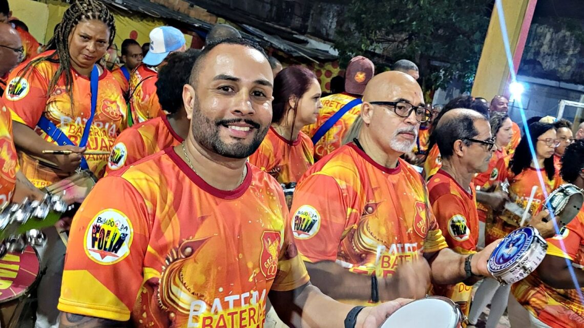 Unidos de Lucas apresenta sambas concorrentes para 2026