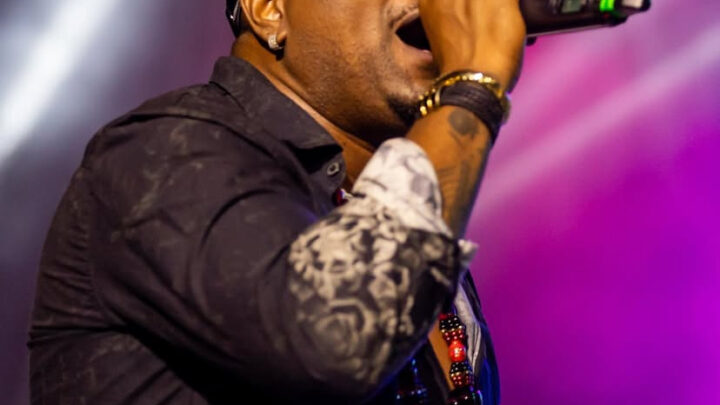 Grande Rio vai promover seletiva de samba em Pernambuco