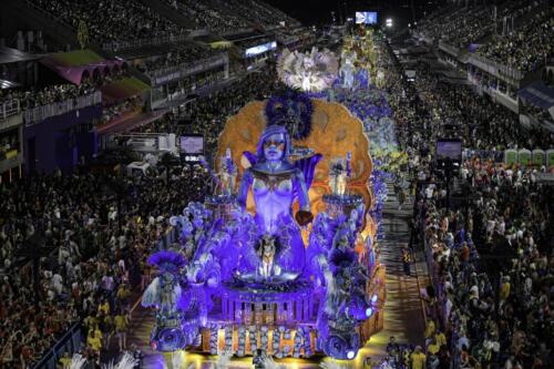 52699128252 46efe1324b k