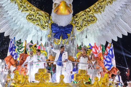 52701799570 a9719009ff c